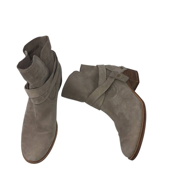 UGG Elora Taupe Suede Ankle Boots Womens 9.5 Wrap Strap Block Heel Western Style - Picture 16 of 16